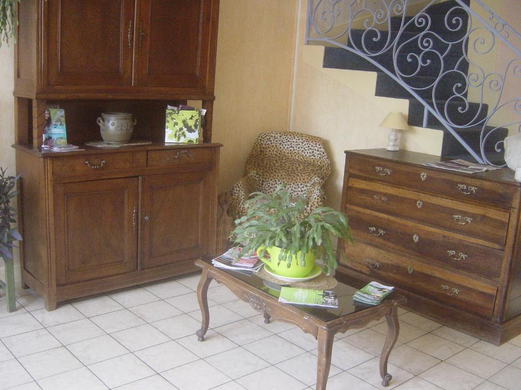Rouvres-la-Chétive Chambre D'Hote La Frezelle מראה חיצוני תמונה